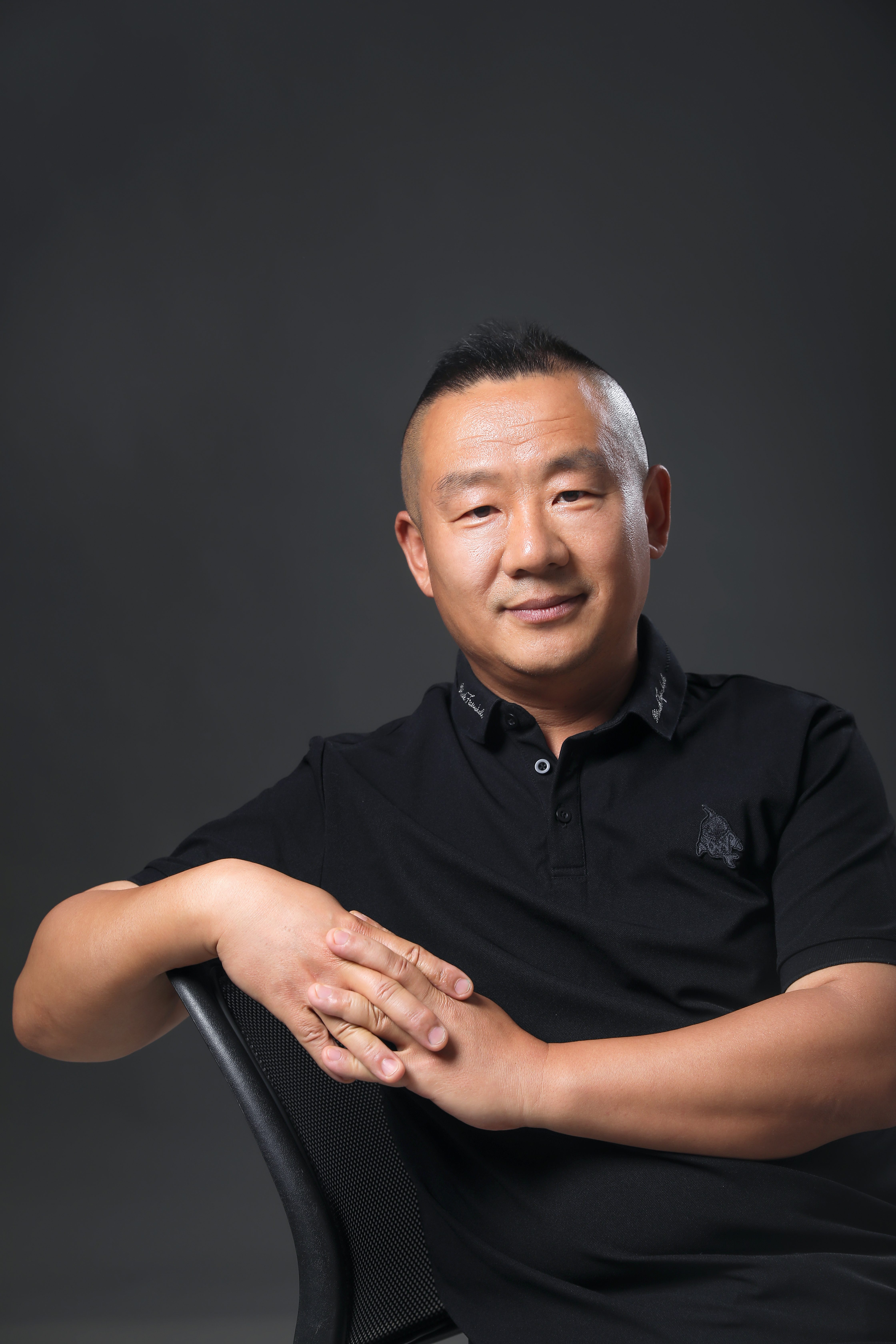 王东兵近照(1).jpg